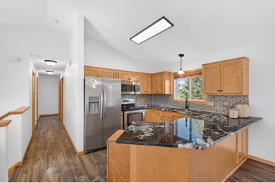 911 Cobblestone Lane, Belle Plaine, MN 56011 - Photo 19