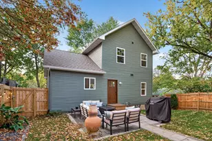 214 N 8th St, River Falls, WI 54022 - Photo 27