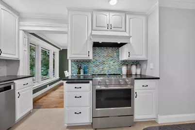 1424 Windsor Chase Drive SW, Rochester, MN 55902 - Photo 9