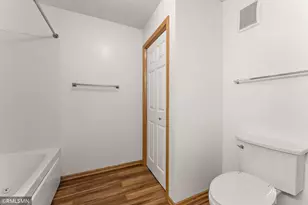 772 Wisconsin Ave N, Golden Valley, MN 55427 - Photo 27