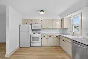 135 16th Ave NE, Minneapolis, MN 55413 - Photo 5