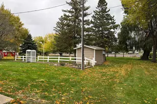 904 20th St N, Moorhead, MN 56560 - Photo 57