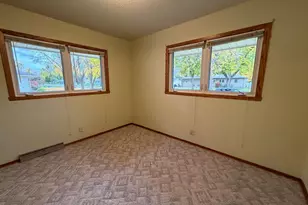 904 20th St N, Moorhead, MN 56560 - Photo 17