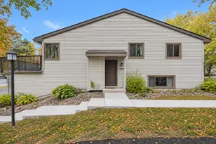 1382 Arden View Dr, Arden Hills, MN 55112 - Photo 1