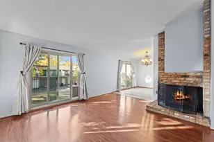 1382 Arden View Dr, Arden Hills, MN 55112 - Photo 7