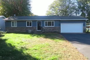 316 1st Ave SE, New Brighton, MN 55115 - Photo 1