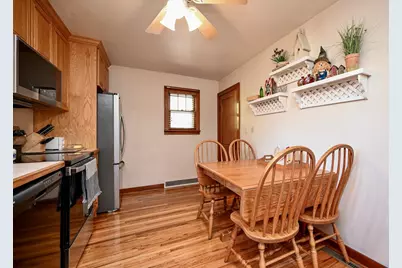 557 W Sanborn Street, Winona, MN 55987 - Photo 5
