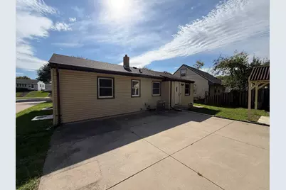 2517 Nokomis Avenue, Saint Paul, MN 55119 - Photo 27
