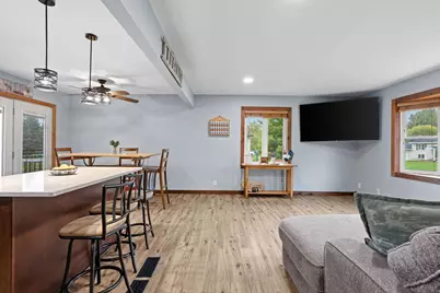 680 Hiawatha Avenue, Vadnais Heights, MN 55127 - Photo 9