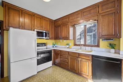 1010 Jenks Avenue, Saint Paul, MN 55106 - Photo 13