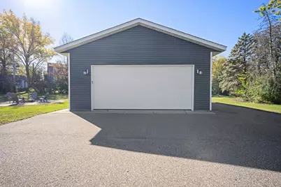 808 Newell Drive, Apple Valley, MN 55124 - Photo 47