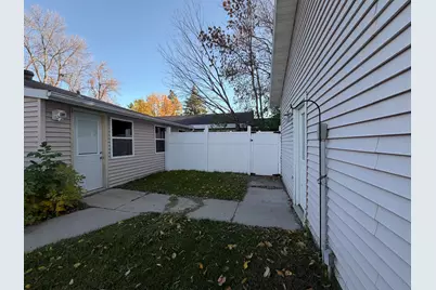 525 State Avenue N, Thief River Falls, MN 56701 - Photo 43
