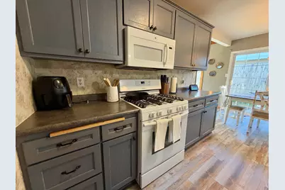 525 State Avenue N, Thief River Falls, MN 56701 - Photo 21