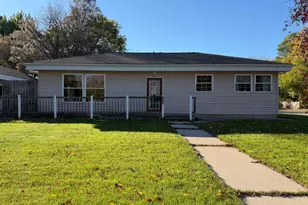 525 State Ave N, Thief River Falls, MN 56701 - Photo 1
