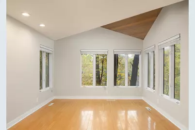 14717 Minnehaha Place, Minnetonka, MN 55391 - Photo 13