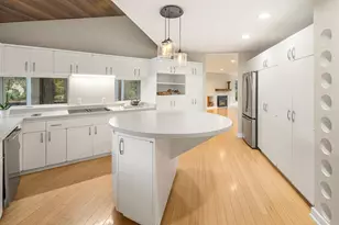 14717 Minnehaha Pl, Minnetonka, MN 55391 - Photo 9