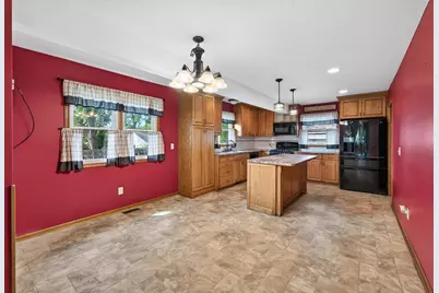 4422 Madison Street NE, Columbia Heights, MN 55421 - Photo 3
