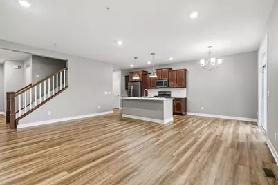 18335 Glassner Way, Lakeville, MN 55044 - Photo 3