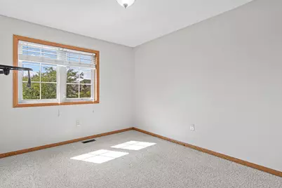 20710 Helena Lane, Lakeville, MN 55044 - Photo 17