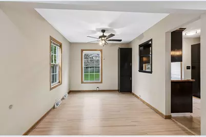 7310 Irving Avenue N, Brooklyn Park, MN 55444 - Photo 9