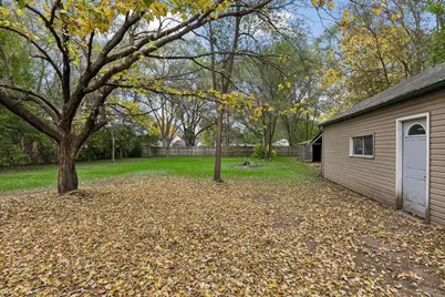 7310 Irving Avenue N, Brooklyn Park, MN 55444 - Photo 35