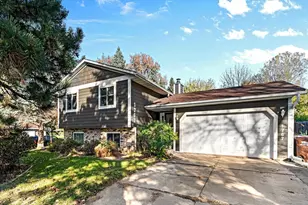 1767 Hilo Ave N, Oakdale, MN 55128 - Photo 1