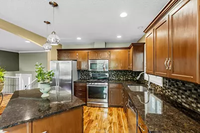 1767 Hilo Avenue N, Oakdale, MN 55128 - Photo 3