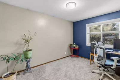 1767 Hilo Avenue N, Oakdale, MN 55128 - Photo 15