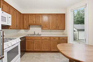 2916 S 9th St, Minneapolis, MN 55406 - Photo 11