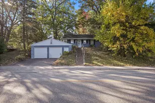8015 Plymouth Ave N, Golden Valley, MN 55427 - Photo 41