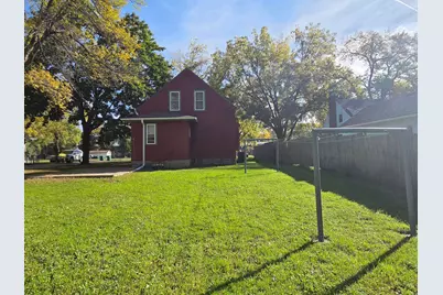 1408 6th Street SW, Willmar, MN 56201 - Photo 5