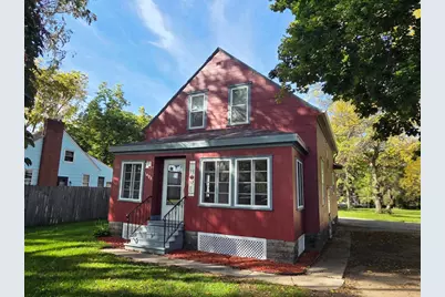 1408 6th Street SW, Willmar, MN 56201 - Photo 1