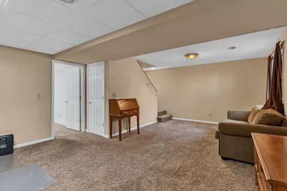 601 25th Street SE, Willmar, MN 56201 - Photo 11