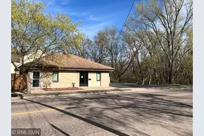 444 12th Avenue N, South Saint Paul, MN 55075 - Photo 1