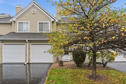 2255 Ranchview Lane N #23, Plymouth, MN 55447 - Photo 3