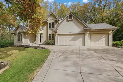 12846 Hialeah Path, Apple Valley, MN 55124 - Photo 3