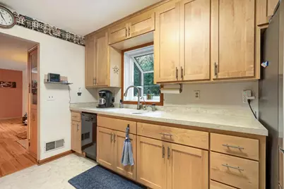 1601 Blackstone Avenue, Saint Louis Park, MN 55416 - Photo 13