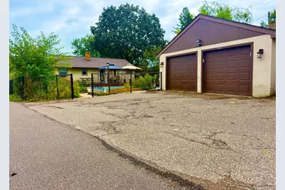 1949 Arcade Street, Maplewood, MN 55109 - Photo 53