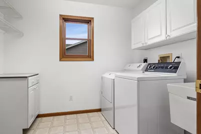 913 Jonathan Lane, La Crescent, MN 55947 - Photo 11
