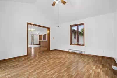 913 Jonathan Lane, La Crescent, MN 55947 - Photo 23