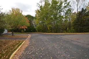 194 Emerson Ave E, West Saint Paul, MN 55118 - Photo 35