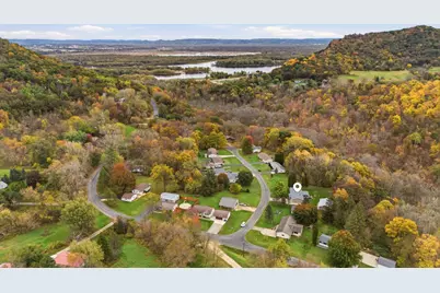 42671 Lisa Lane, Winona, MN 55987 - Photo 55