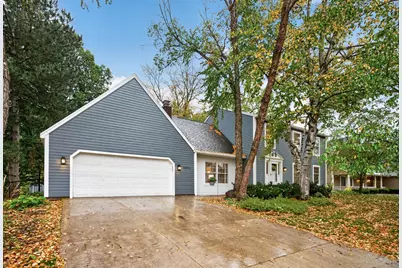 8906 138th Street Court, Apple Valley, MN 55124 - Photo 37