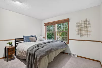 8906 138th Street Court, Apple Valley, MN 55124 - Photo 27