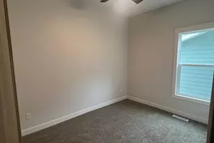 627 W Fountain St, Albert Lea, MN 56007 - Photo 27