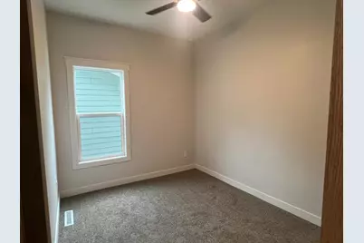 627 W Fountain Street, Albert Lea, MN 56007 - Photo 25