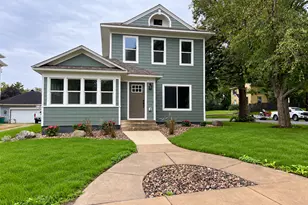 627 W Fountain St, Albert Lea, MN 56007 - Photo 1