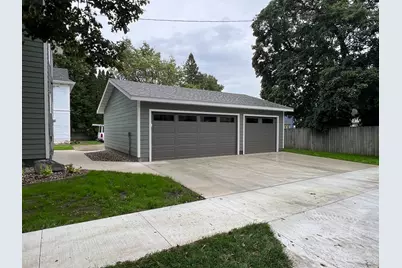 627 W Fountain Street, Albert Lea, MN 56007 - Photo 5