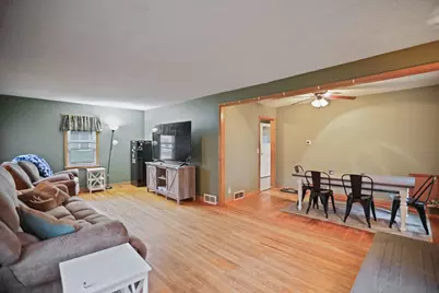 1103 6th Street NW, Faribault, MN 55021 - Photo 9