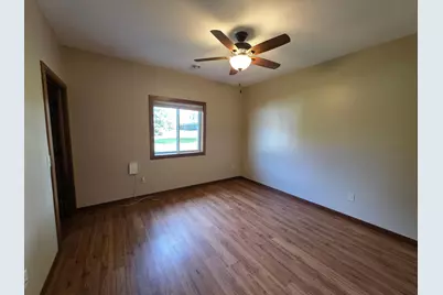 411 Bullis Street, Kenyon, MN 55946 - Photo 15